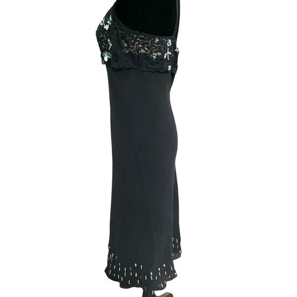 Lapis Y2K Black Fitted Dress Size M Beaded Sequin Floral Bust Hem Midi Cocktail - Picture 4 of 10